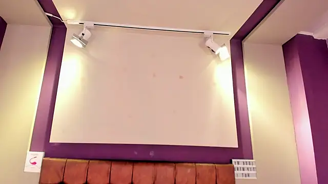 Snapshot of mila_mendoza chatting on March 17, 2025, 3:40 pm mila mendoza online show from March 17, 2025, 3:40 pm