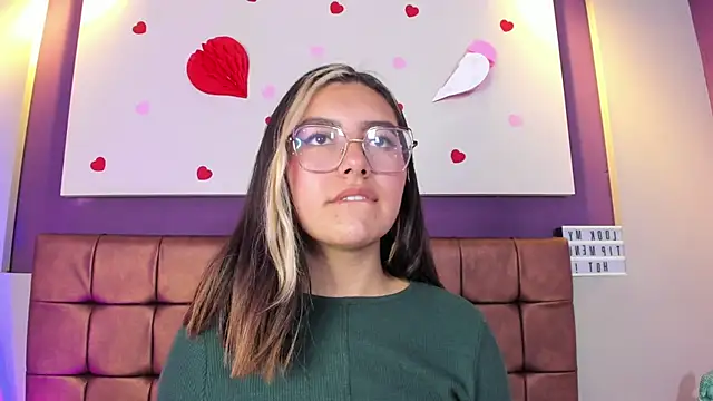 Snapshot of mila_mendoza chatting on February 12, 2025, 3:16 pm mila mendoza online show from February 12, 2025, 3:16 pm