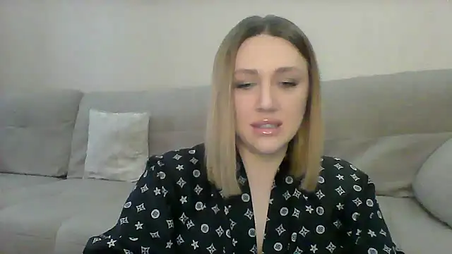 VickyLove047 online show from March 14, 2025, 6:10 am