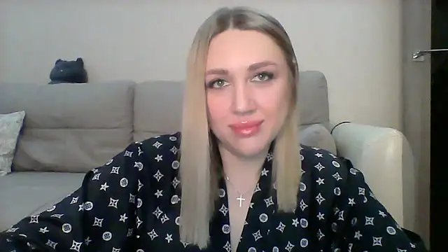 VickyLove047 online show from September 9, 2025, 4:44 am