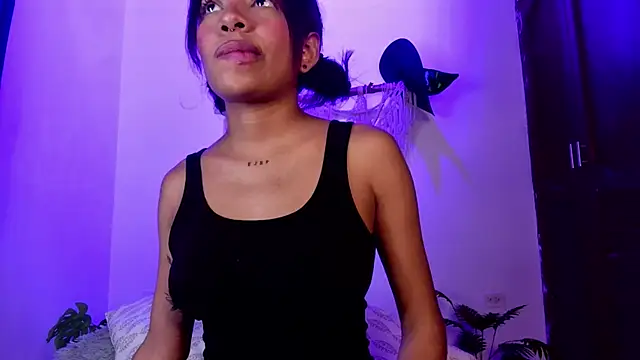 anais tgn online show from October 18, 2025, 5:04 pm