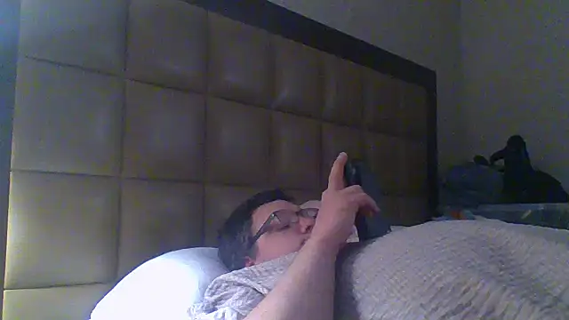 Snapshot of funsexgames chatting on February 15, 2025, 5:51 am funsexgames online show from February 15, 2025, 5:51 am