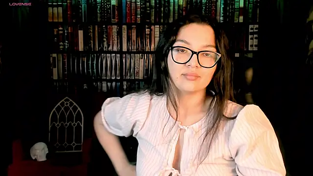 ZarifaBev online show from November 16, 2025, 9:58 am