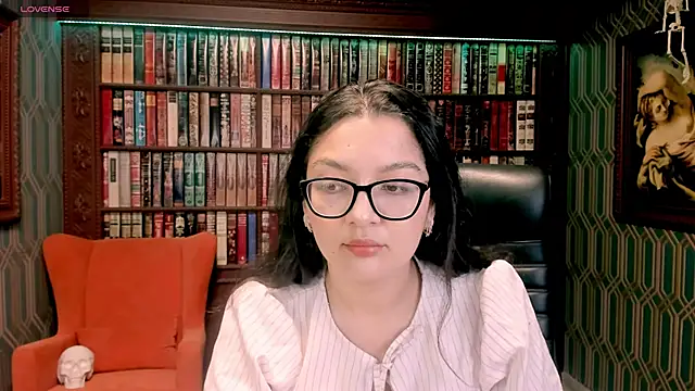 ZarifaBev online show from October 16, 2025, 8:17 pm