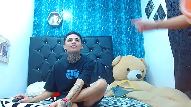 Snapshot of exotic_hot_couple chatting on March 9, 2025, 7:26 pm exotic hot couple online show from March 9, 2025, 7:26 pm