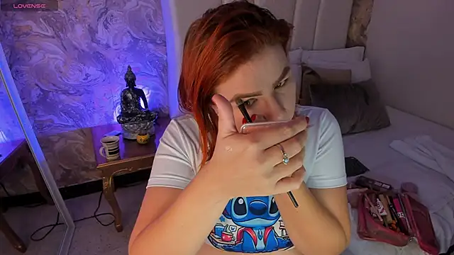 LucyanaSilva online show from March 11, 2025, 1:01 pm