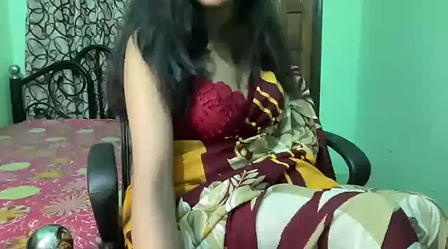 Snapshot of fairyC_for_u chatting on February 24, 2025, 12:26 pm fairyC for u online show from February 24, 2025, 12:26 pm