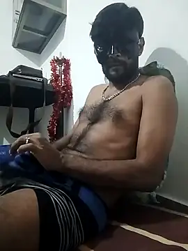 Snapshot of johnsinsexy chatting on December 28, 2024, 3:04 pm johnsinsexy online show from December 28, 2024, 3:04 pm