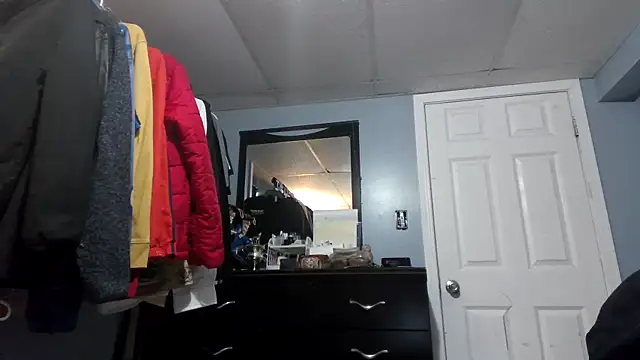 meximaloo1 online show from November 29, 2025, 4:18 pm