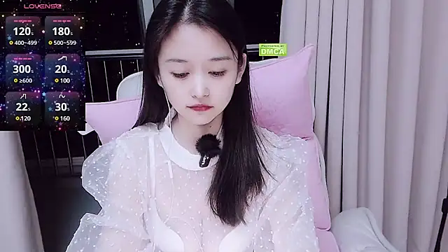 Snapshot of CN-Babycat chatting on March 19, 2025, 10:55 am CN-Babycat online show from March 19, 2025, 10:55 am