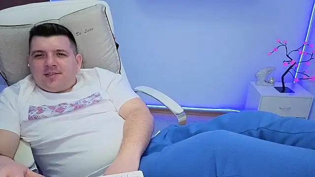 JasonJacks online show from November 17, 2025, 5:50 pm