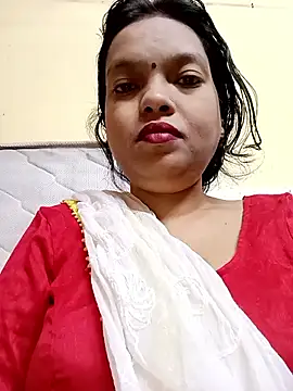 sunita-doll online show from December 15, 2025, 3:45 am