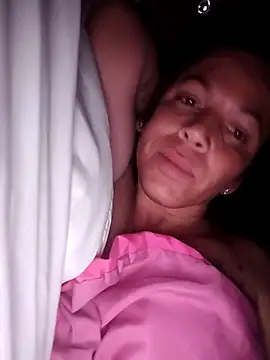 Lulusvel19090 online show from November 28, 2025, 7:41 am