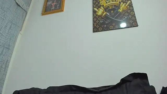 Snapshot of vincent_carusso94 chatting on February 28, 2025, 1:05 am vincent carusso94 online show from February 28, 2025, 1:05 am
