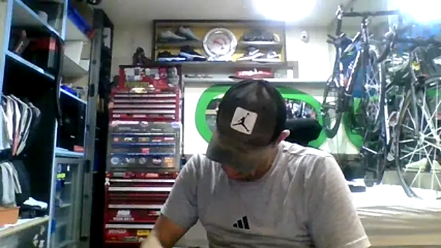 Snapshot of kinkycdslutsv chatting on April 18, 2026, 9:55 am kinkycdslutsv online show from April 18, 2026, 9:55 am