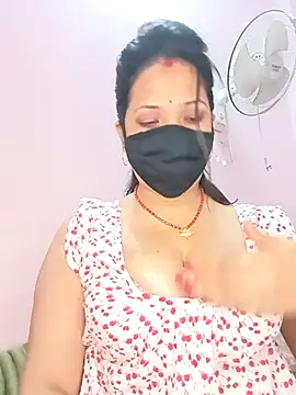 Hot-shot99 online show from November 12, 2025, 8:18 am