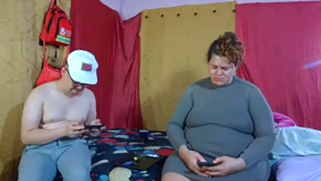 pecadodulce123 online show from February 13, 2026, 11:16 pm