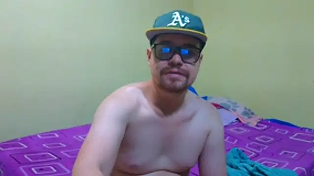 pecadodulce123 online show from March 2, 2026, 10:38 pm