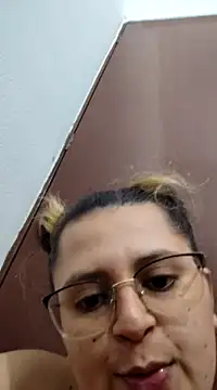 Snapshot of Miss_balloonsmila chatting on January 4, 2025, 2:46 am Miss balloonsmila online show from January 4, 2025, 2:46 am