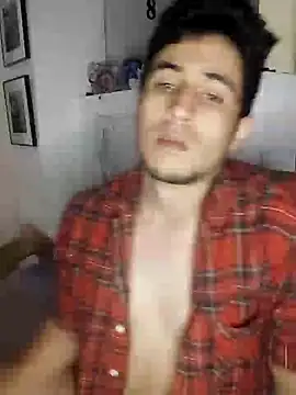 GamerQuinn online show from December 28, 2024, 3:37 pm
