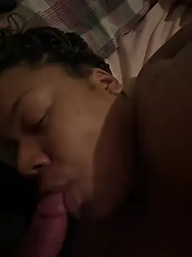 Snapshot of InterRacialFacial7296 chatting on March 3, 2026, 12:23 pm InterRacialFacial7296 online show from March 3, 2026, 12:23 pm