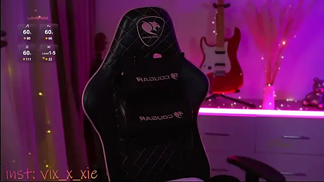 ViXXXiee online show from March 2, 2025, 6:46 pm