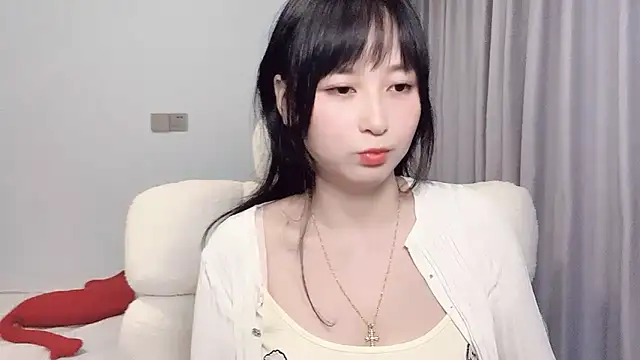 yorissss online show from September 21, 2025, 5:01 am