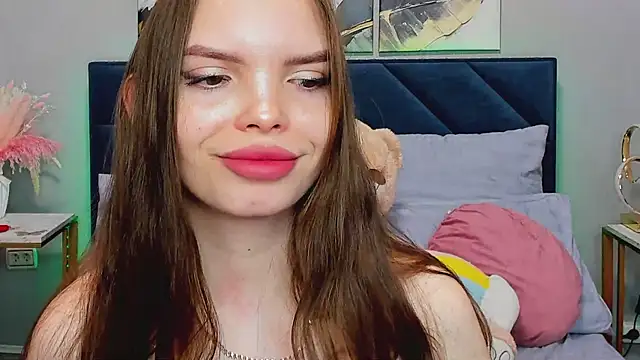 Curvy Dynamite  online show from April 21, 2026, 1:42 am