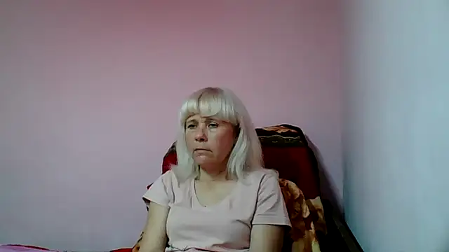 Snapshot of sakura_blonde chatting on November 30, 2025, 8:15 am sakura blonde online show from November 30, 2025, 8:15 am