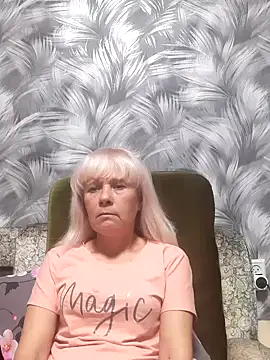 Snapshot of sakura_blonde chatting on November 20, 2025, 5:46 pm sakura blonde online show from November 20, 2025, 5:46 pm