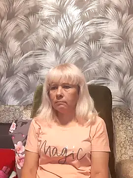 Snapshot of sakura_blonde chatting on November 21, 2025, 6:12 am sakura blonde online show from November 21, 2025, 6:12 am