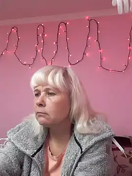 Snapshot of sakura_blonde chatting on February 26, 2026, 6:41 pm sakura blonde online show from February 26, 2026, 6:41 pm