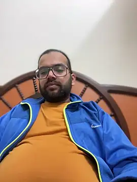 Arsh Loves Luv online show from December 31, 2024, 9:28 pm