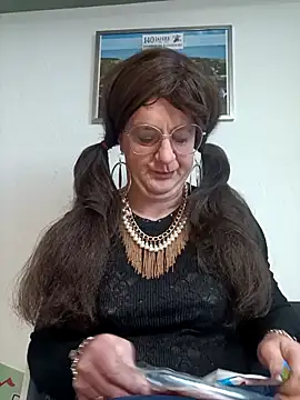 sexynadinets89 online show from February 17, 2025, 6:31 am