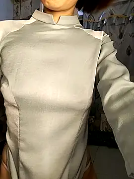 Lucy limon online show from October 3, 2025, 8:38 am