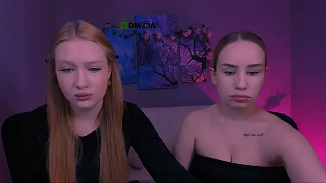 Snapshot of playful_sophie chatting on December 1, 2025, 8:10 pm playful sophie online show from December 1, 2025, 8:10 pm