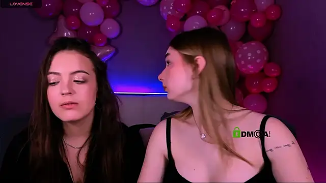 Snapshot of playful_sophie chatting on February 12, 2026, 9:14 pm playful sophie online show from February 12, 2026, 9:14 pm