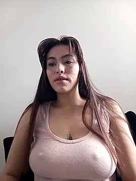 Snapshot of eriika_deep_ chatting on September 18, 2025, 5:05 pm eriika deep online show from September 18, 2025, 5:05 pm