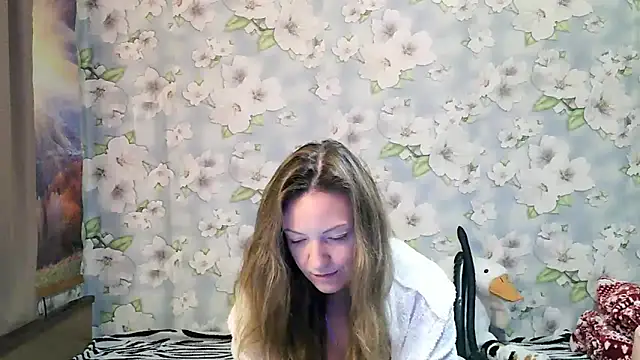 KattyLuuu online show from November 2, 2025, 6:02 pm