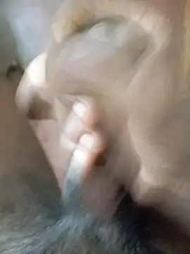 tharu111111 online show from March 21, 2025, 5:32 am