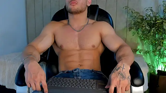 jeicob gagnon online show from November 14, 2025, 7:28 pm