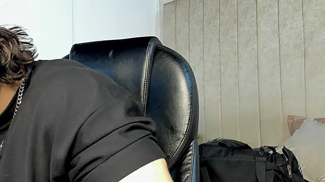 jeicob gagnon online show from October 12, 2025, 8:48 am