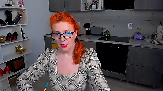 Snapshot of Fire-Fox-One chatting on May 25, 2026, 6:06 pm Fire-Fox-One online show from May 25, 2026, 6:06 pm