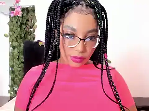 AmyBriiggs online show from February 13, 2026, 4:01 am