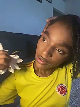 Snapshot of Zizi-campbel chatting on February 8, 2025, 12:50 pm Zizi-campbel online show from February 8, 2025, 12:50 pm