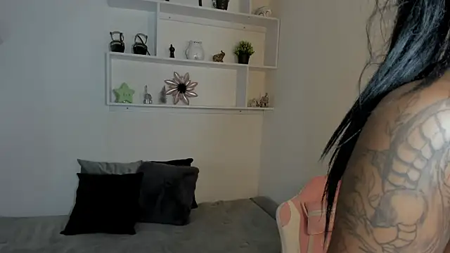 Snapshot of Zizi-campbel chatting on December 26, 2024, 2:55 am Zizi-campbel online show from December 26, 2024, 2:55 am