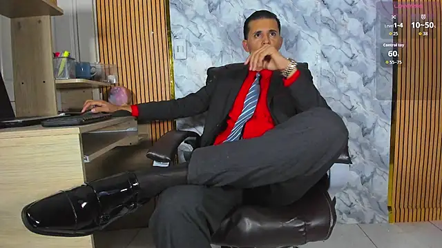 Hideintheoffice online show from May 23, 2026, 1:37 am