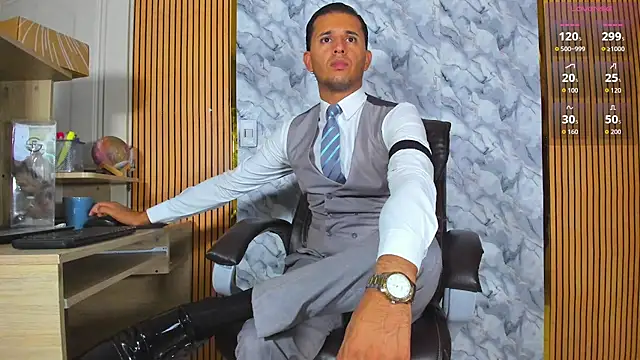 Hideintheoffice online show from June 30, 2026, 1:16 am