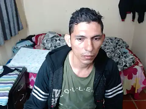 Snapshot of chayanne_odisea chatting on February 20, 2025, 3:12 am chayanne odisea online show from February 20, 2025, 3:12 am