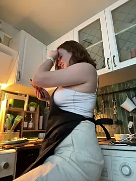 Snapshot of MayaMystic chatting on February 24, 2026, 3:02 pm MayaMystic online show from February 24, 2026, 3:02 pm